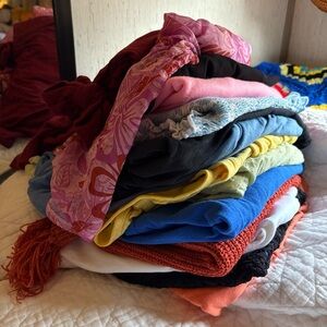 Xs small y2k shirts bundled tee shirt blouse tops lot 14 tshirts assorted bundle